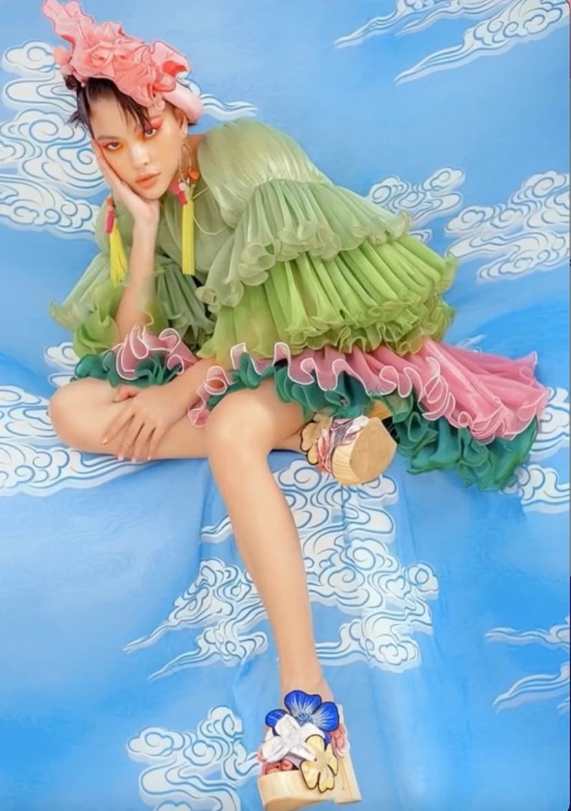 The Smoke Dissolve 05